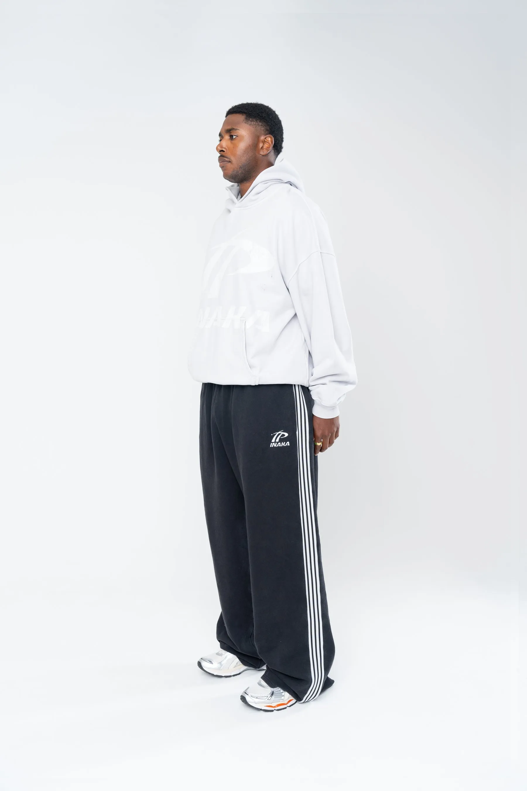 SPORTSWEAR BAGGY SWEATPANTS - BLACK sold by Inaka power product image thumbnail 5