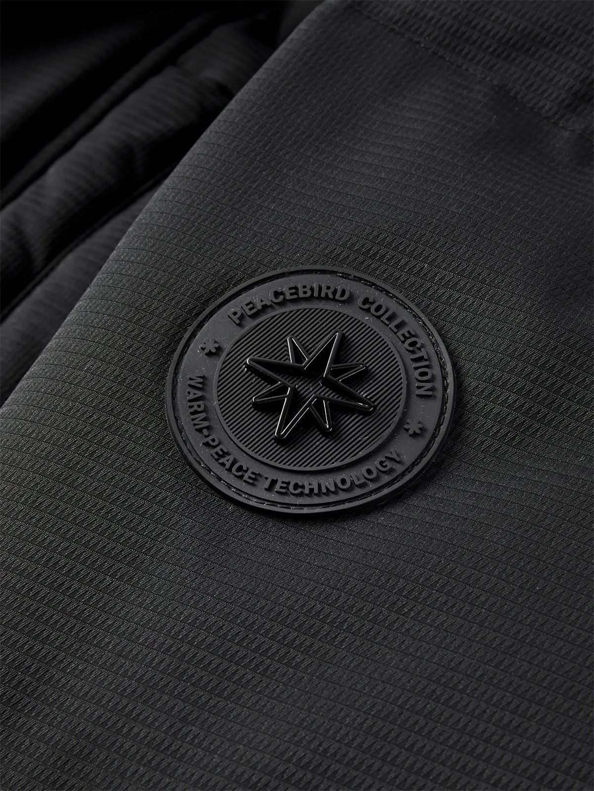 Men's Waterproof Cargo Puffer Jacket sold by PEACEBIRD product image thumbnail 5