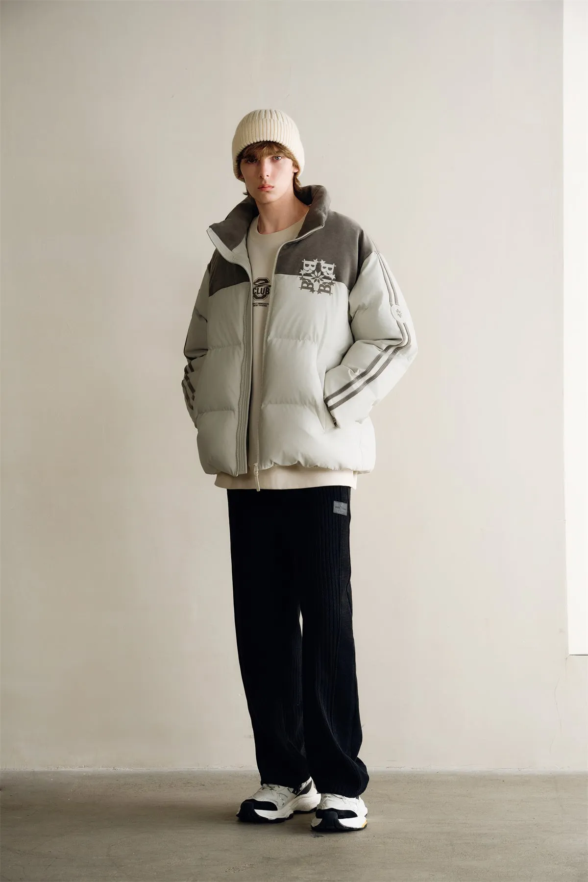 Men's Contrast Color Spliced PU Puffer Jacket sold by PEACEBIRD product image thumbnail 2