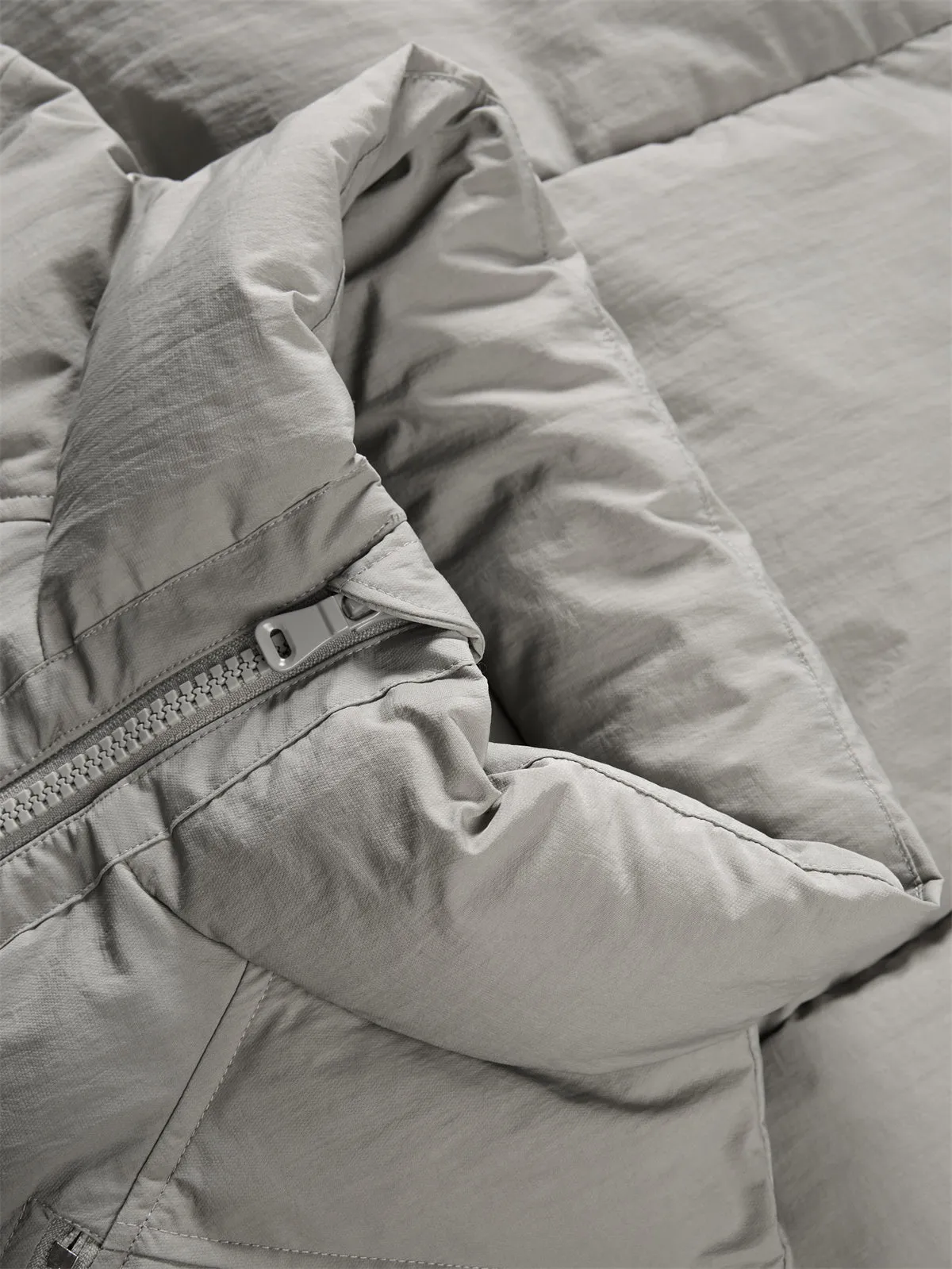 Men's Zipper Puff Jacket sold by PEACEBIRD product image thumbnail 4