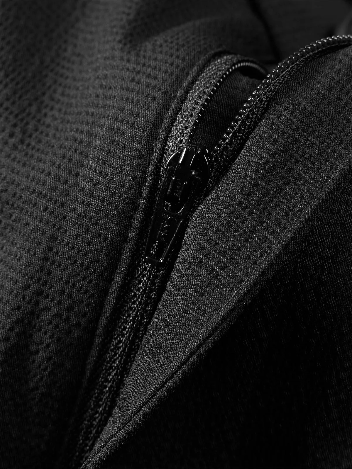 Men's Seersucker Textured Tapered Pants sold by PEACEBIRD product image thumbnail 4