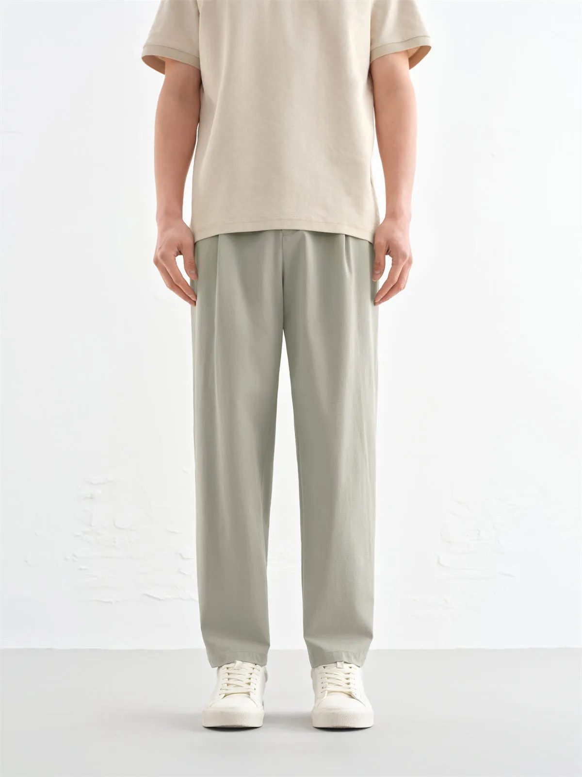Men's Seersucker Tapered Cropped Pants sold by PEACEBIRD product image thumbnail 2