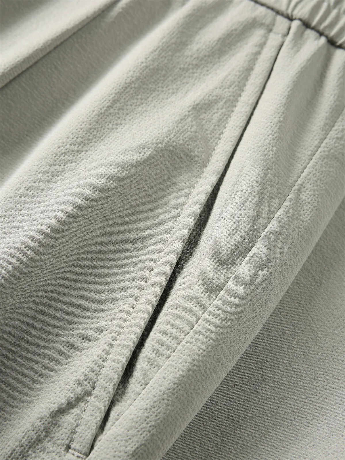 Men's Seersucker Tapered Cropped Pants sold by PEACEBIRD product image thumbnail 5