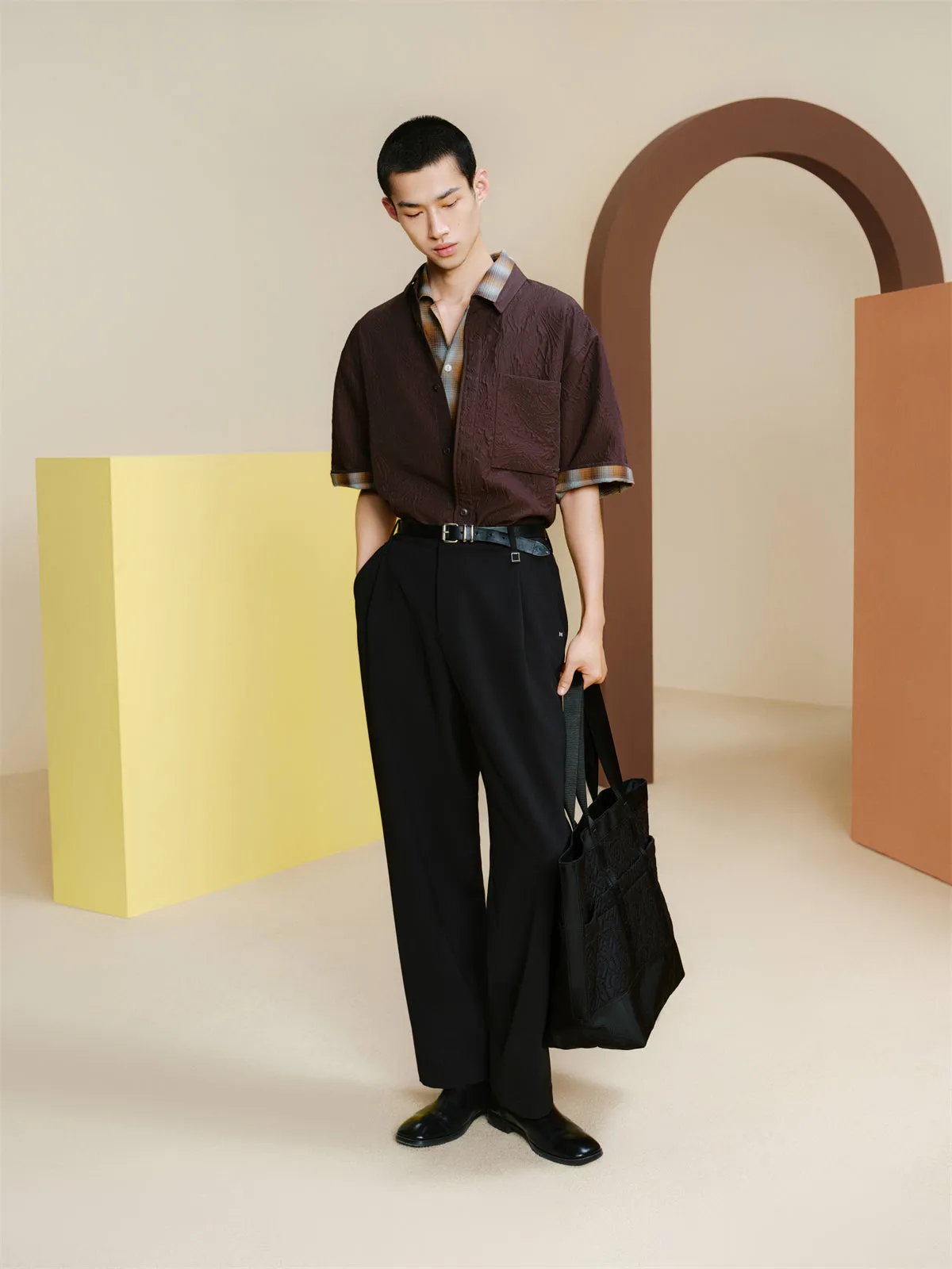 Men's Crinkled Texture Short-Sleeve Shirt sold by PEACEBIRD product image thumbnail 3