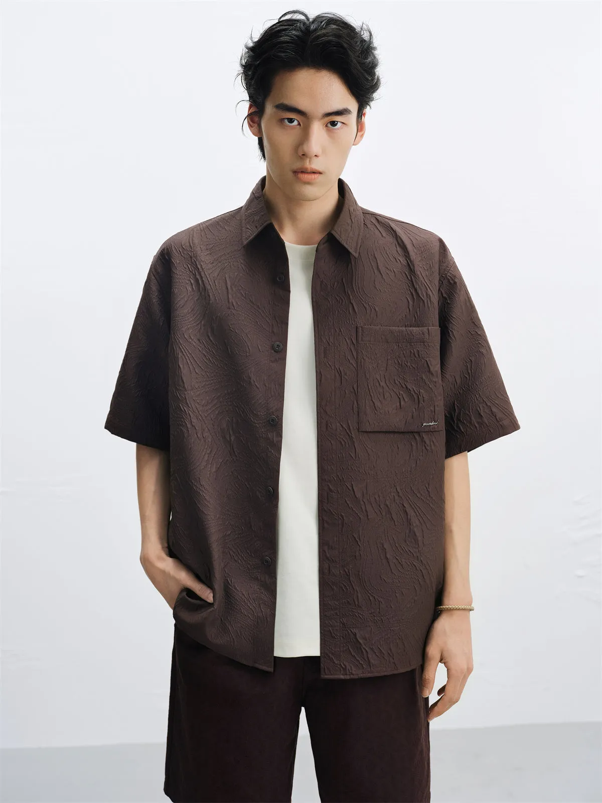 Men's Crinkled Texture Short-Sleeve Shirt sold by PEACEBIRD product image thumbnail 2