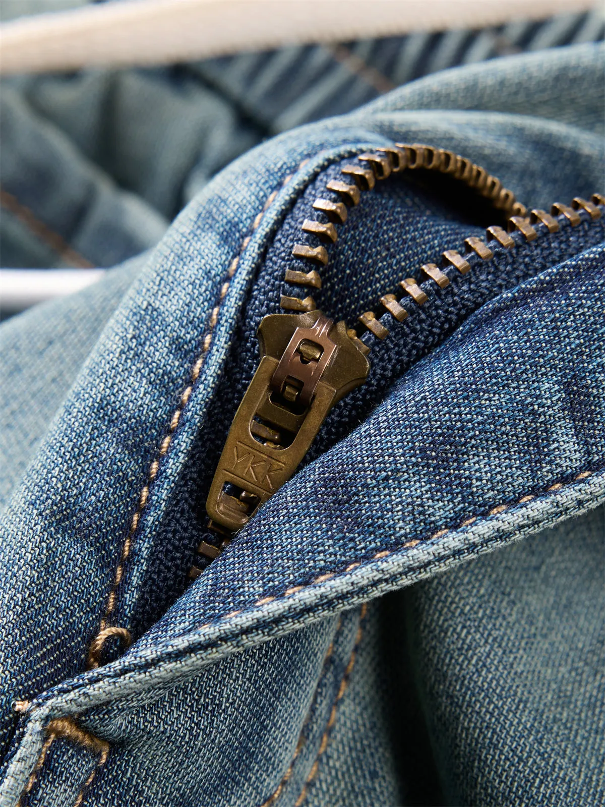 Men's Vintage Washed Straight-Leg Denim Shorts sold by PEACEBIRD product image thumbnail 5