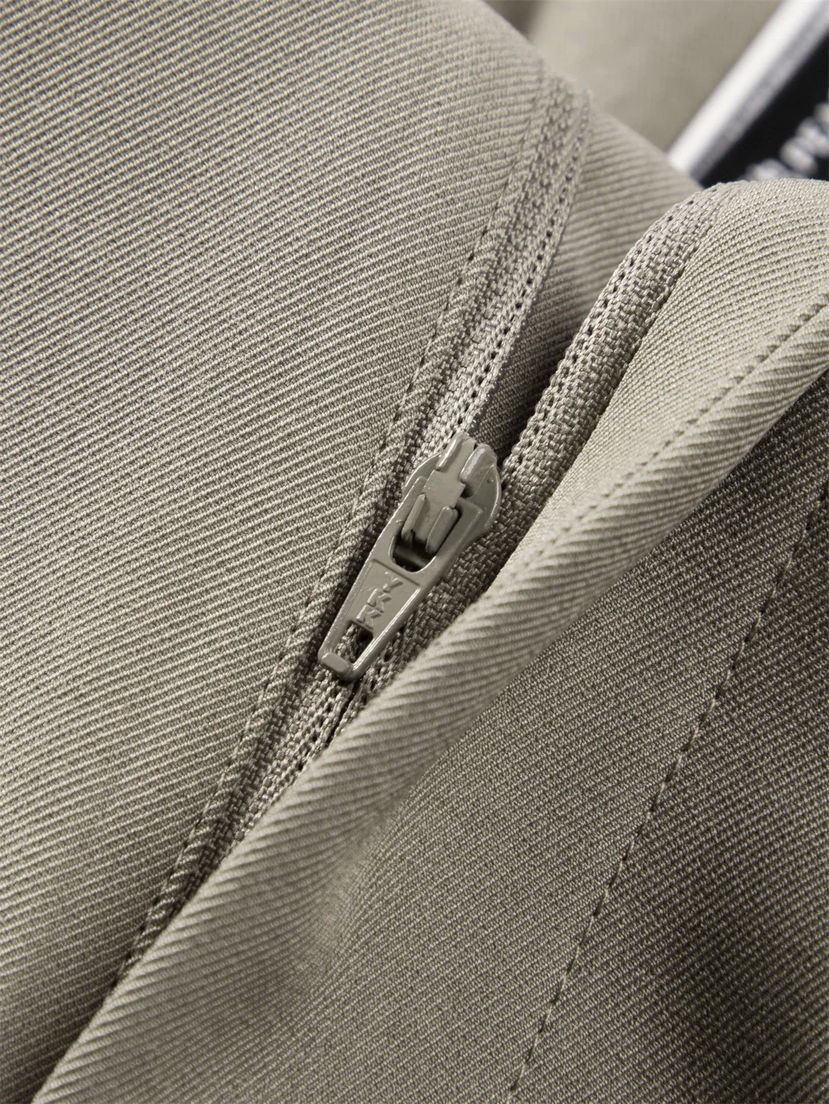 Men's Solid Elastic-Waist Straight-Leg Pants sold by PEACEBIRD product image thumbnail 5