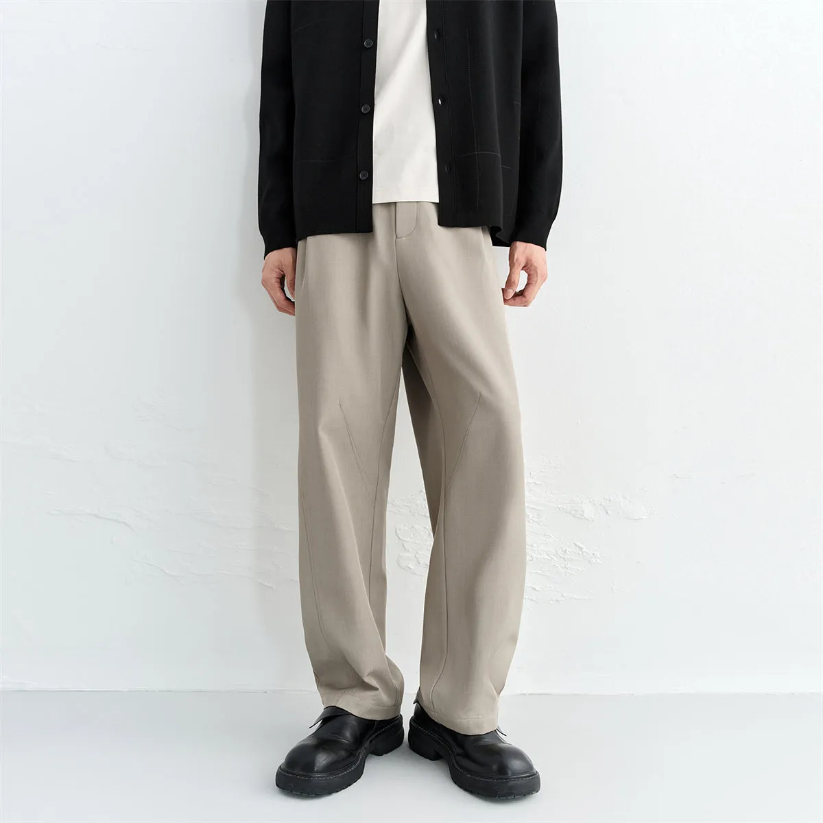 Men's Solid Elastic-Waist Straight-Leg Pants sold by PEACEBIRD product image thumbnail 2