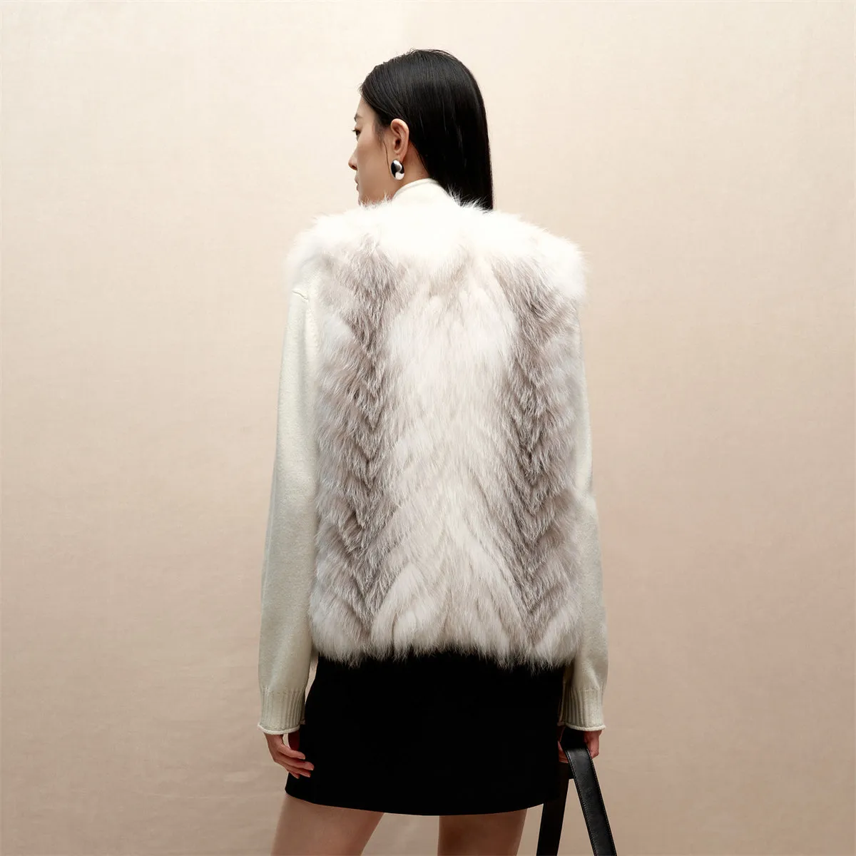 Women's Short V-Neck Fox Fur Vest sold by PEACEBIRD product image thumbnail 4