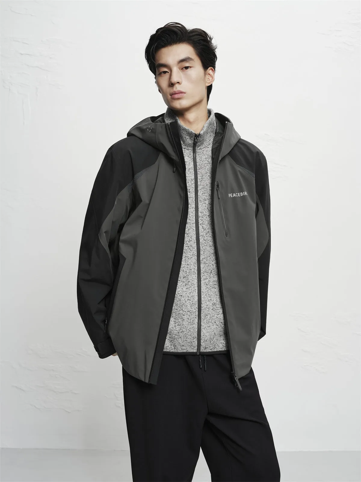 Men's Outdoor Contrast Hooded Jacket sold by PEACEBIRD product image thumbnail 3