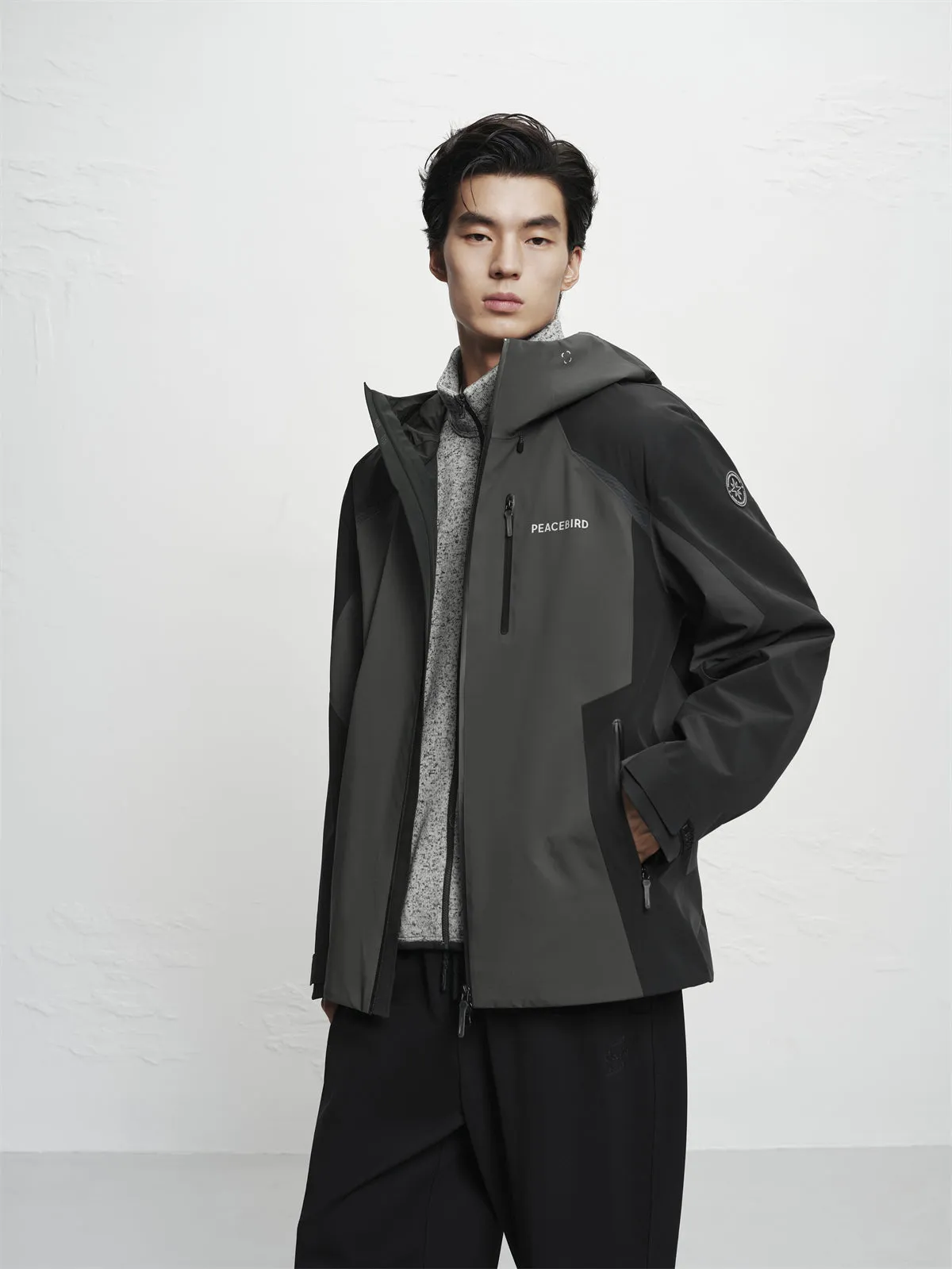 Men's Outdoor Contrast Hooded Jacket sold by PEACEBIRD product image thumbnail 5
