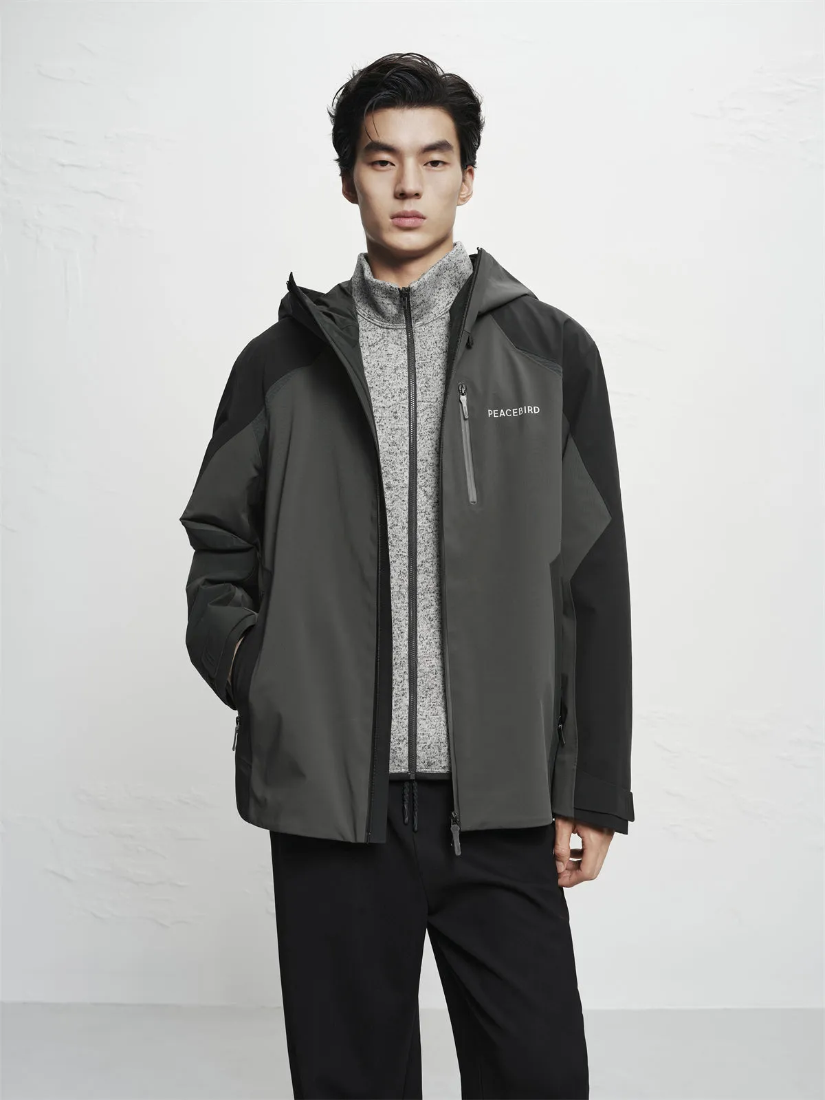 Men's Outdoor Contrast Hooded Jacket sold by PEACEBIRD product image thumbnail 2