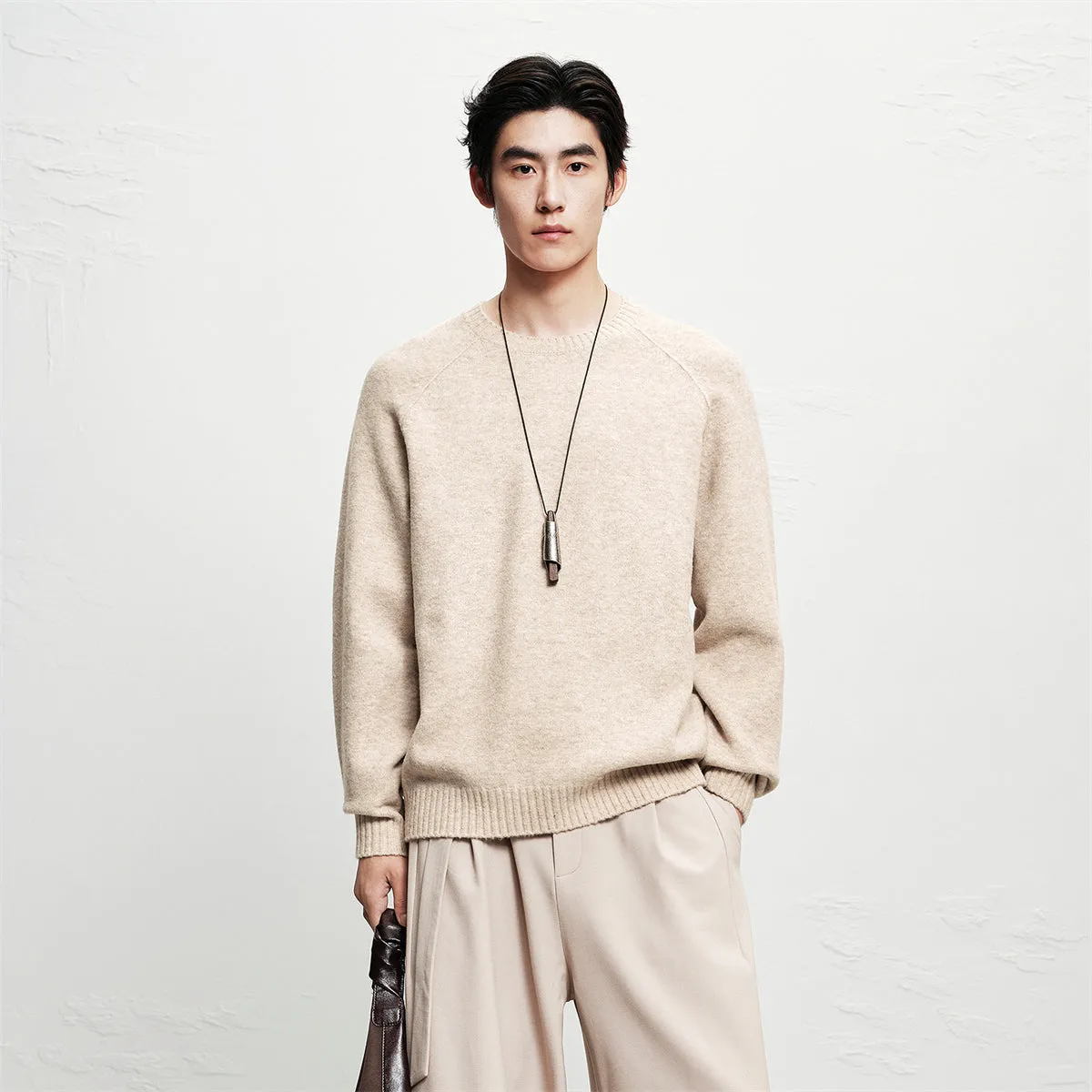 Men's Solid Raglan-Sleeve Sweater sold by PEACEBIRD product image thumbnail 2