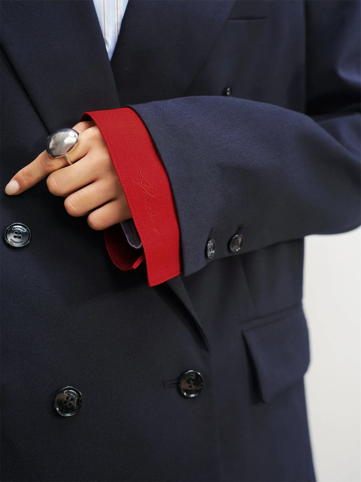 Women's Contrast Notch-Lapel Blazer sold by PEACEBIRD product image thumbnail 5