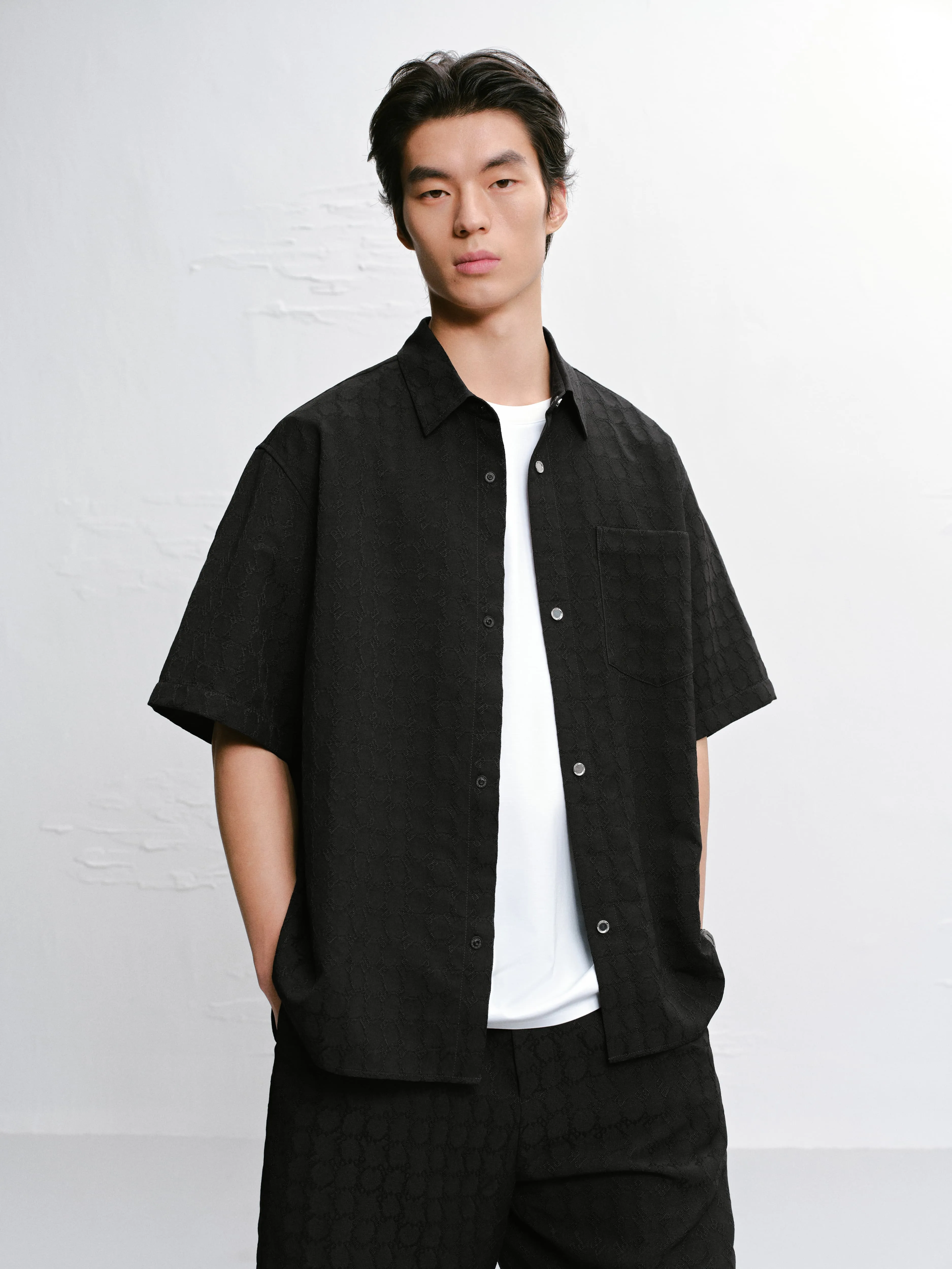 Men's Black Tonal Jacquard Short-Sleeve Shirt sold by PEACEBIRD product image thumbnail 2