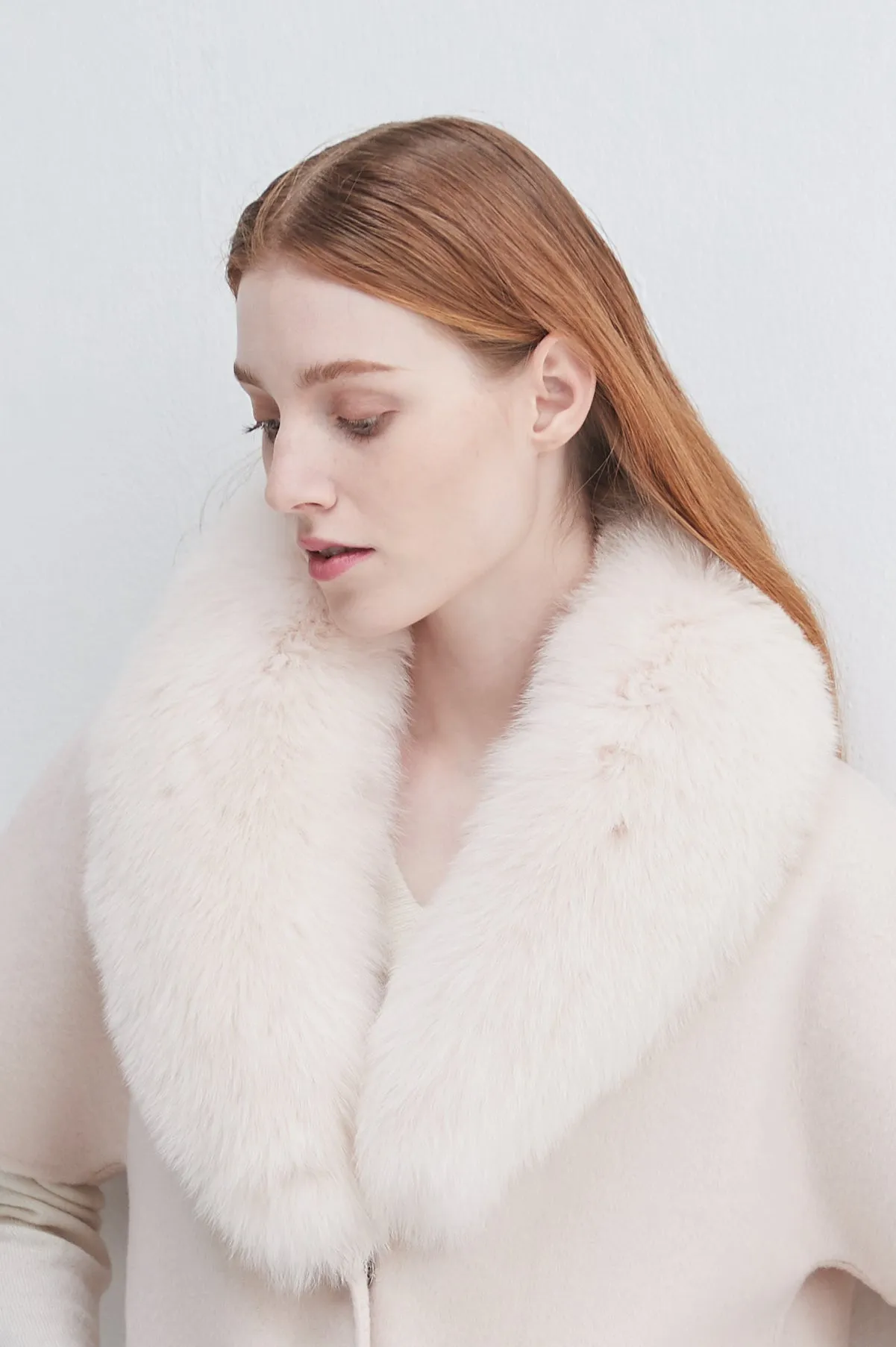 Short-sleeve Jacket with Fur Collar sold by Pissenlit product image thumbnail 3