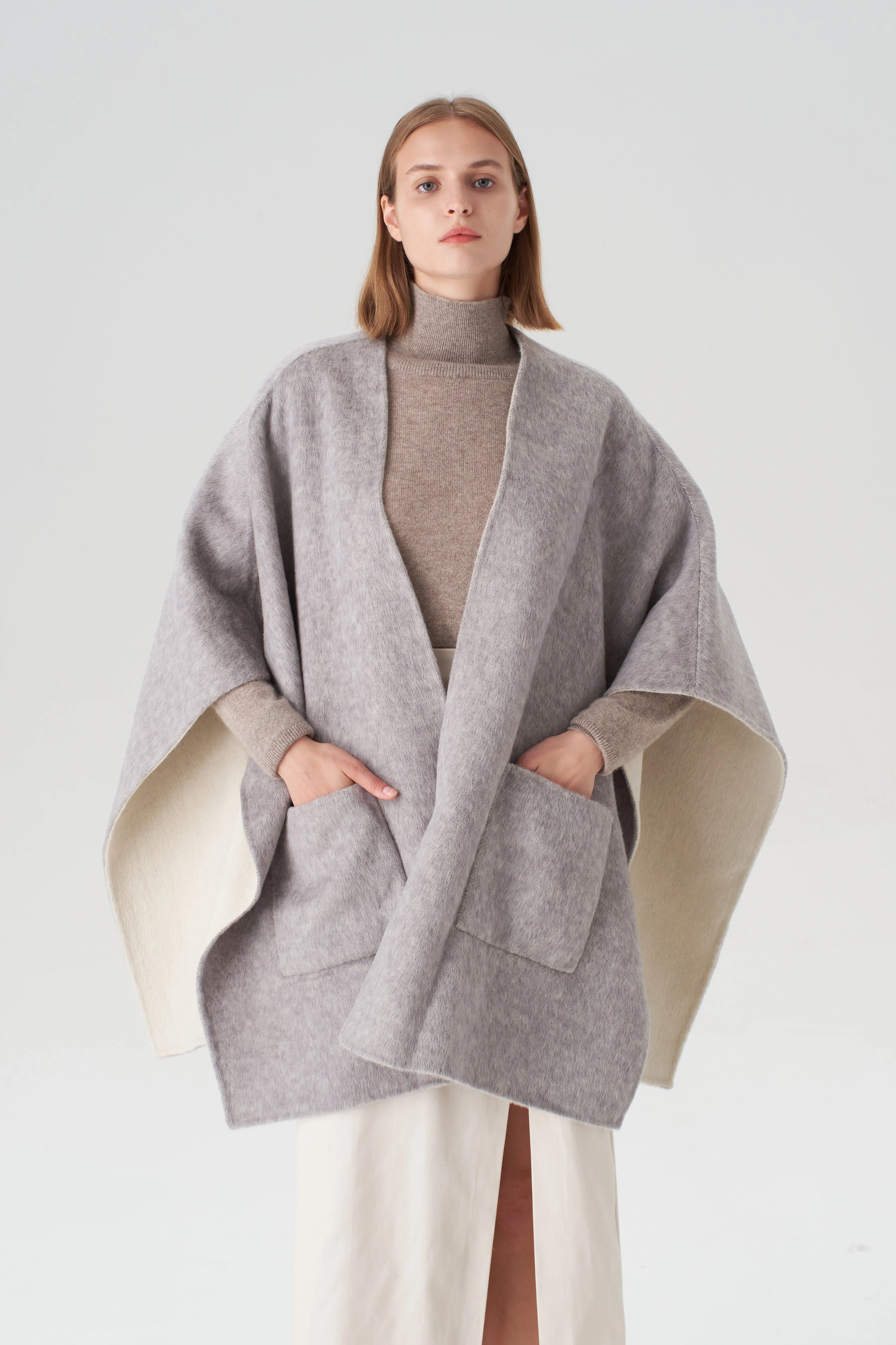 Reversible Cashmere Silk Cape - Grey/Beige sold by Pissenlit