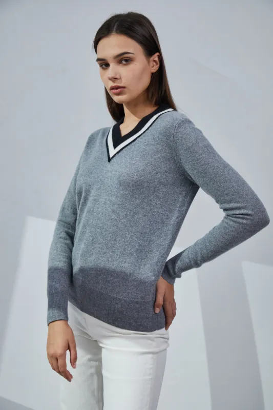 Contrasting V-neck Cashmere Sweater sold by Pissenlit