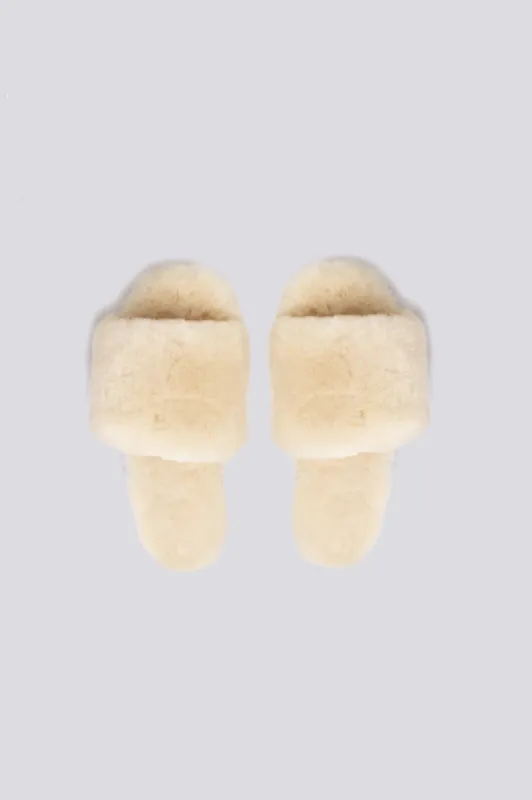 Sheepskin Fuzzy Slippers sold by Pissenlit