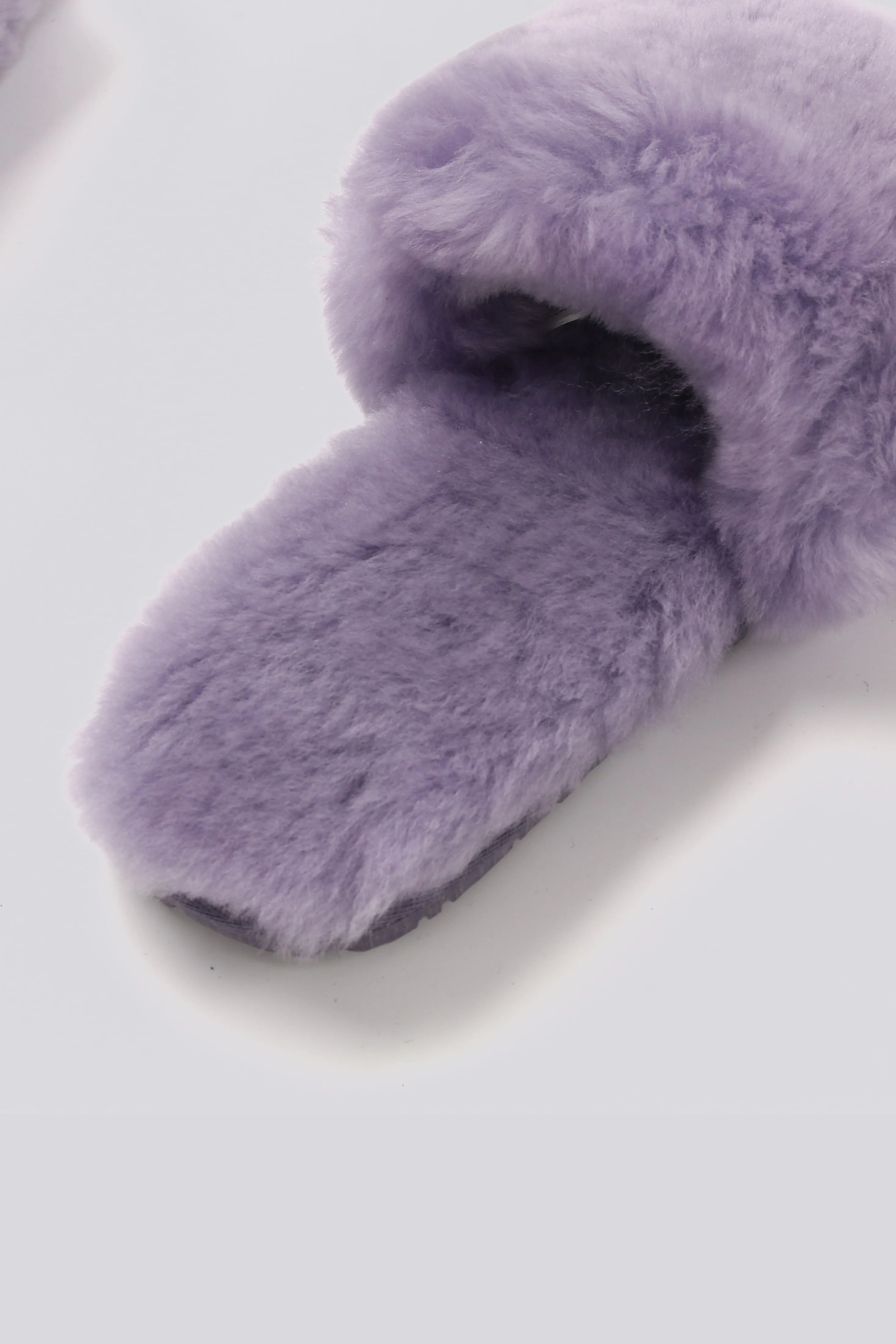 Sheepskin Fuzzy Slippers sold by Pissenlit product image thumbnail 4