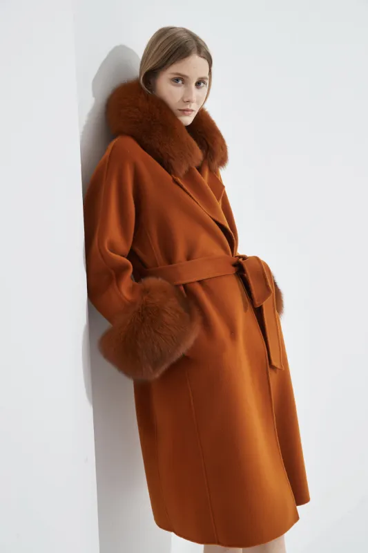 Cashmere Coat with Detachable Collar and Cuffs - Maple made by Pissenlit