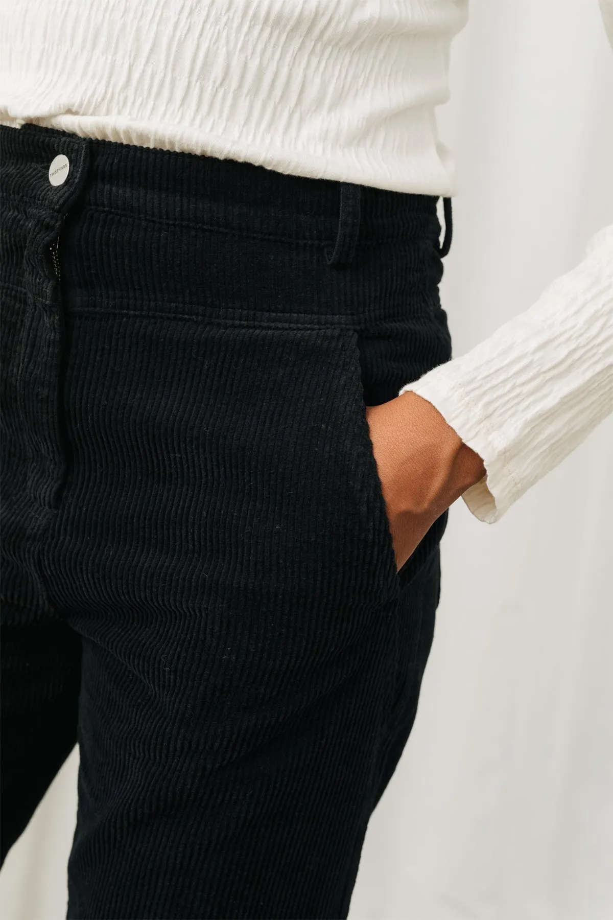 Ontong - Black sold by TWOTHIRDS product image thumbnail 3