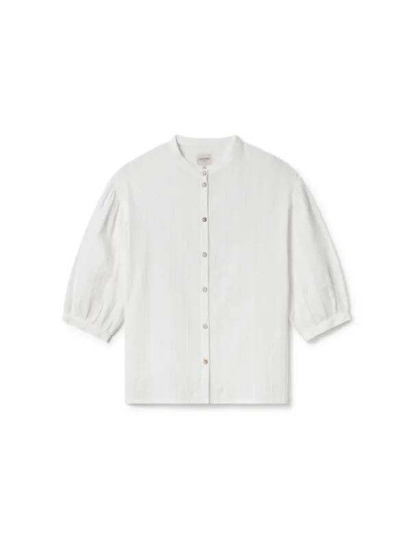 Kalvoya - Ecru sold by TWOTHIRDS