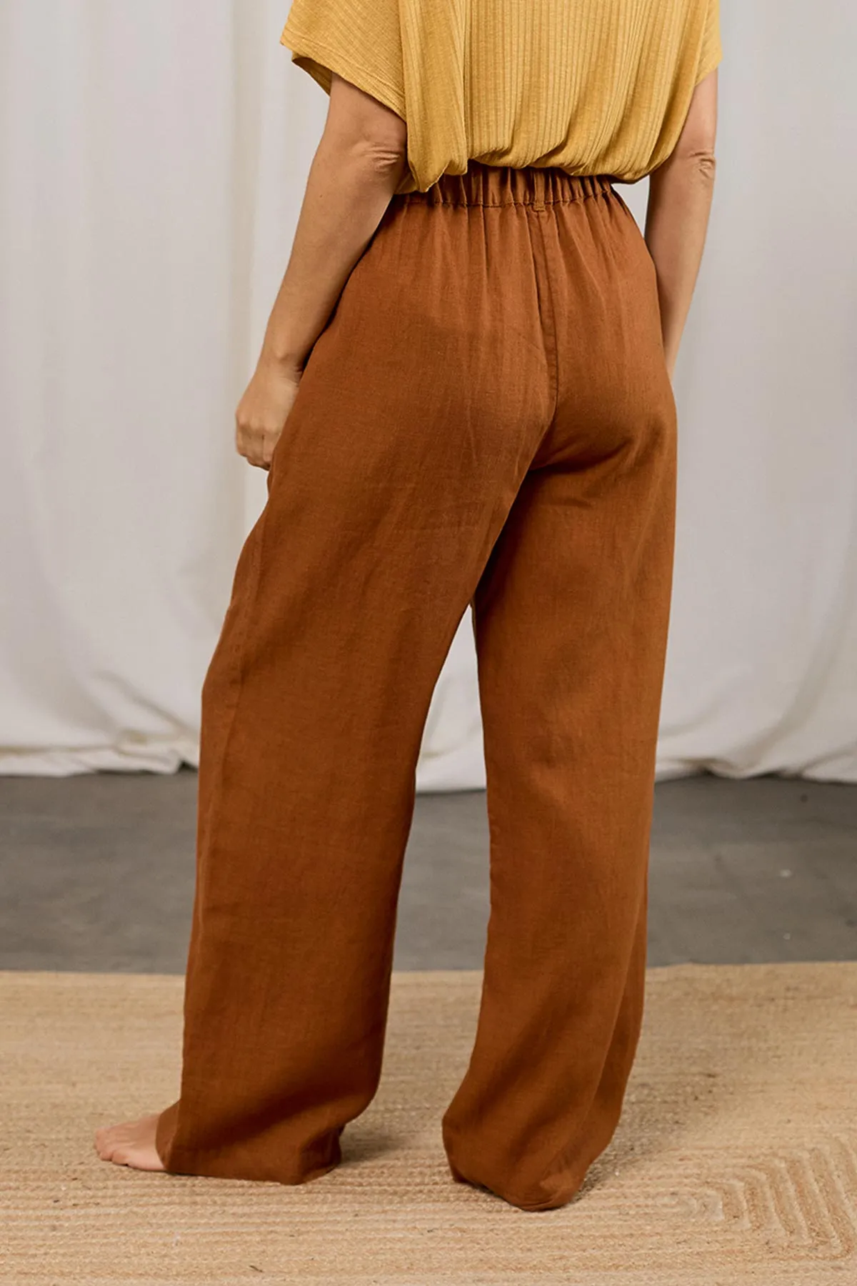 Poivre - Umber Brown sold by TWOTHIRDS product image thumbnail 5