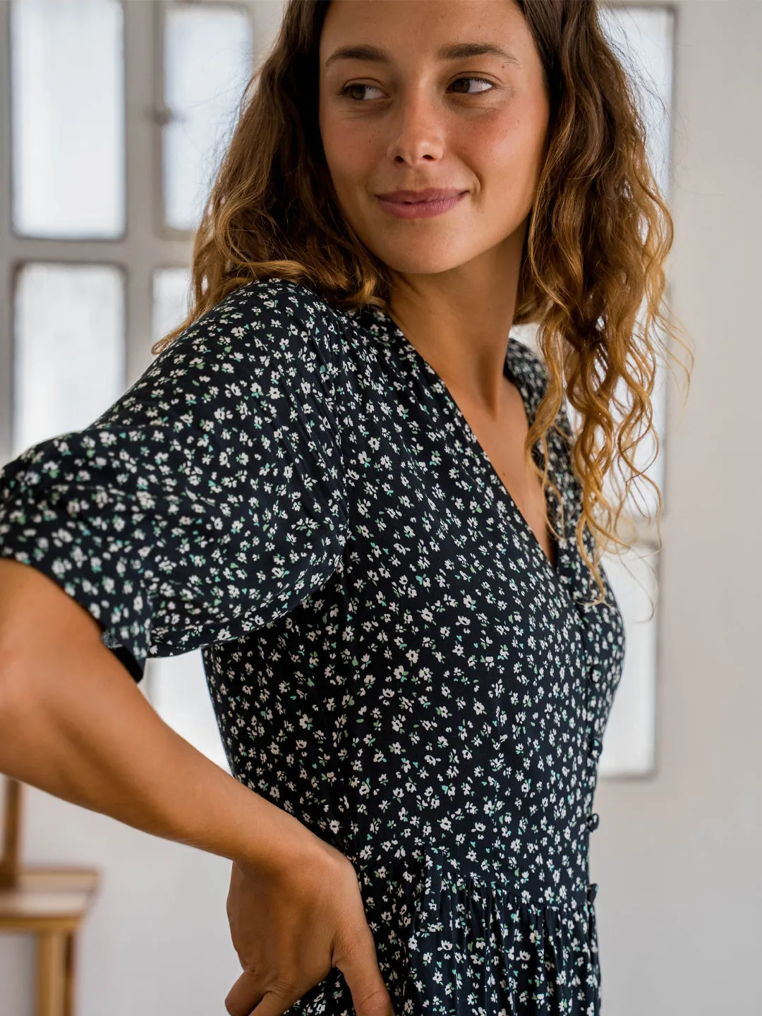 Vahanga - Disty Flowers sold by TWOTHIRDS product image thumbnail 4