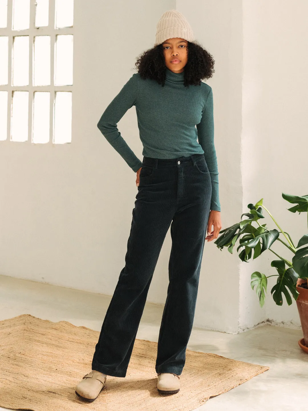 Canna - Mediterranean Green sold by TWOTHIRDS product image thumbnail 4