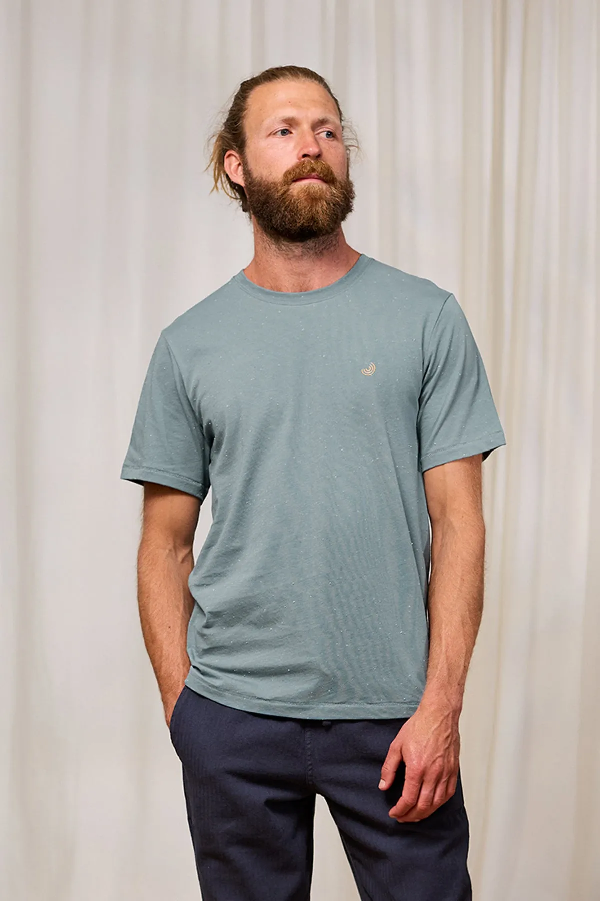 Qalito - Old Blue sold by TWOTHIRDS product image thumbnail 3