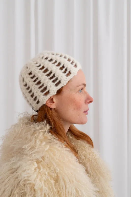 Czepek Ażurowy Crochet Bonnet made by Roboty Reczne