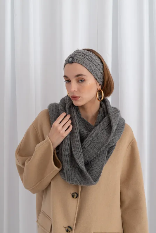 Gotowa Szara Opaska Plait Headband sold by Roboty Reczne