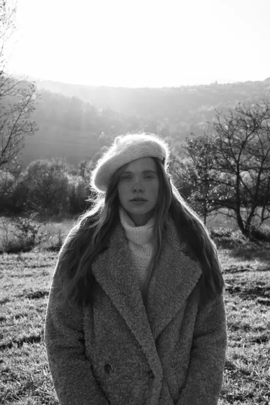 Gotowy Półgolf Meet Me In The Halfway Turtleneck sold by Roboty Reczne