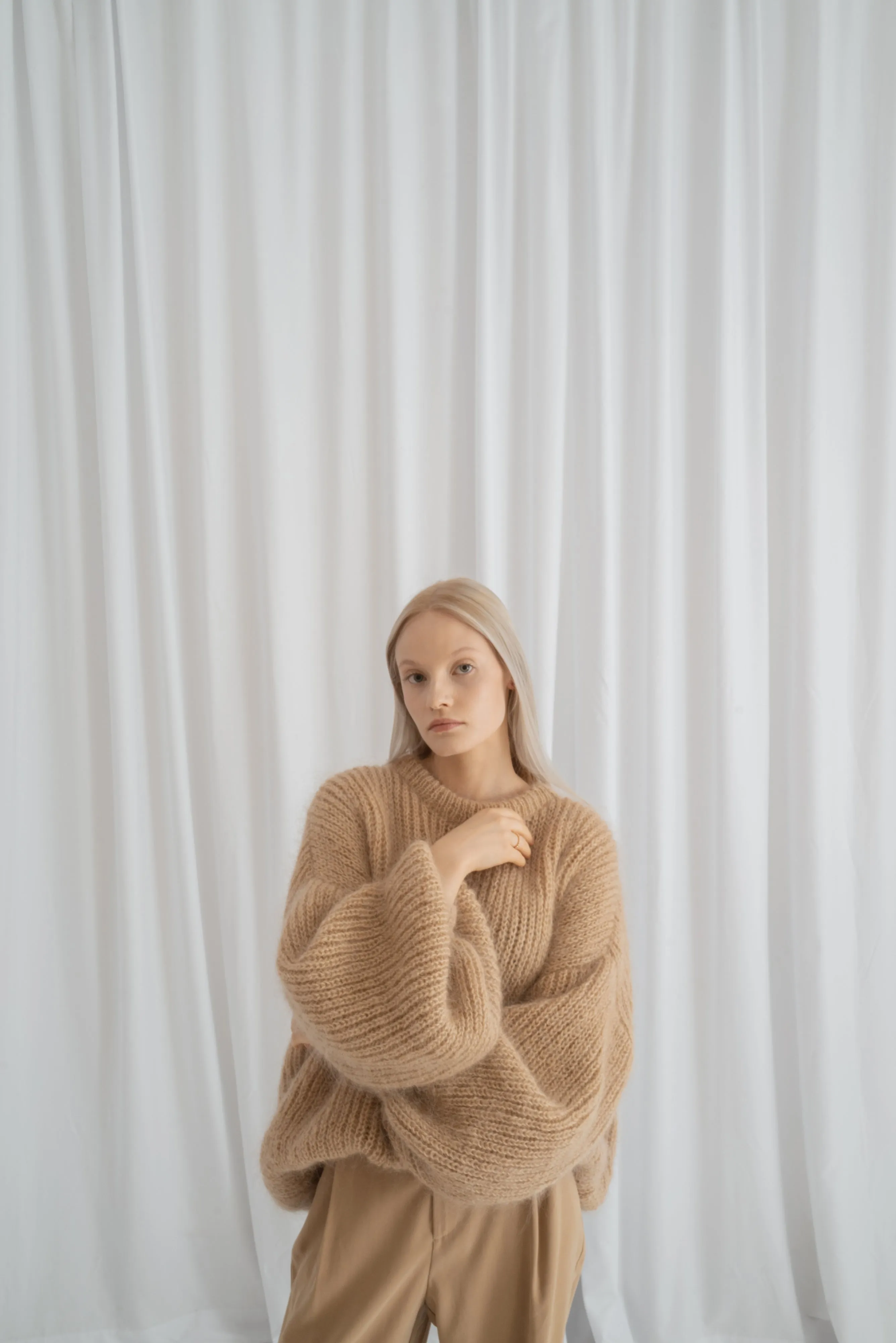 Sweter Dandelion Oversize sold by Roboty Reczne