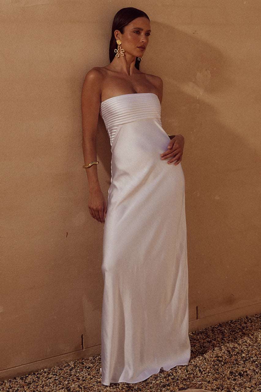 ADINA MAXI DRESS - WHITE sold by Runaway The Label product image thumbnail 5