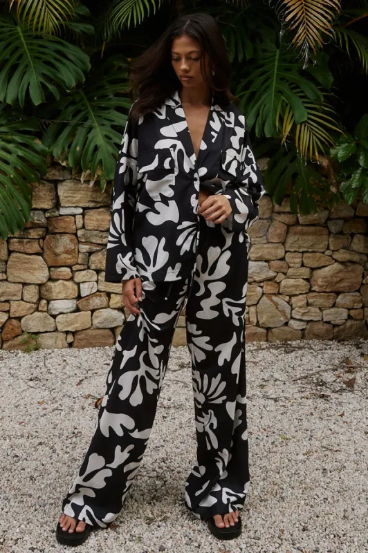 NUOVO PANT - BLACK/SAND sold by Runaway The Label