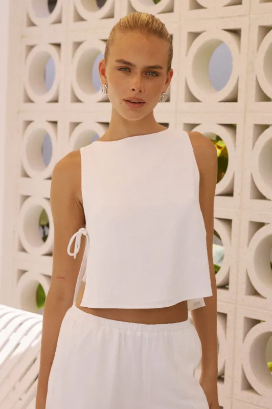 ELINA TOP - WHITE made by Runaway The Label