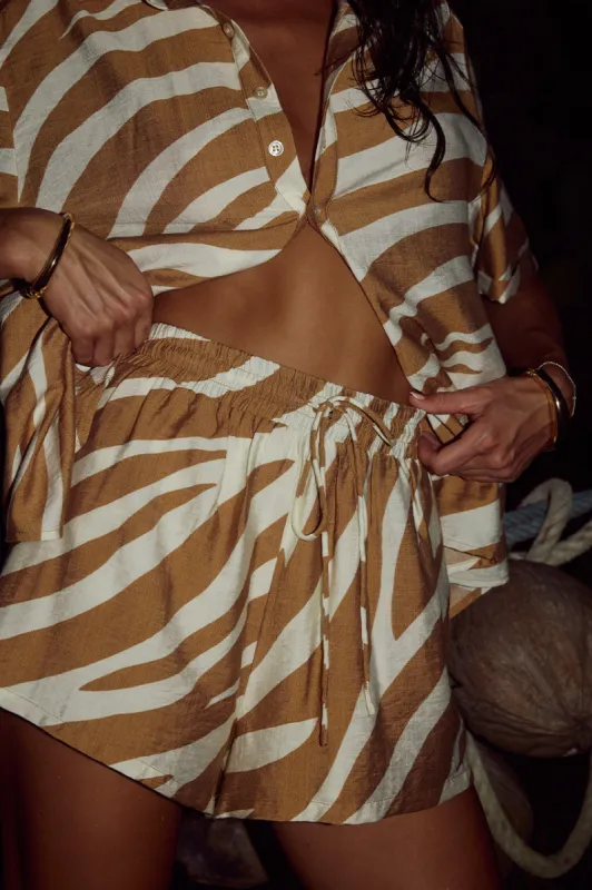 MOCHI SHORT - TAN sold by Runaway The Label