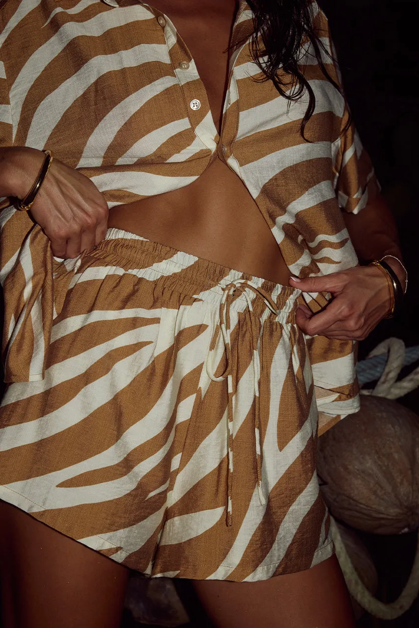 MOCHI SHORT - TAN sold by Runaway The Label