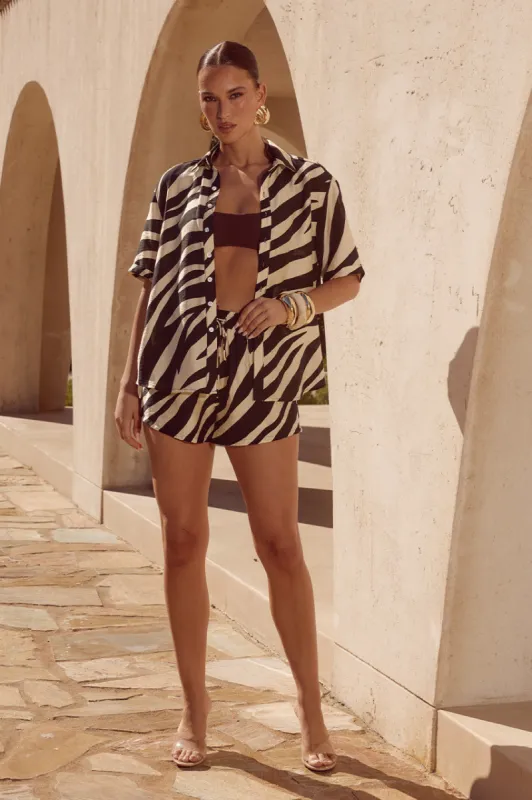 MOCHI SHORT - BLACK sold by Runaway The Label