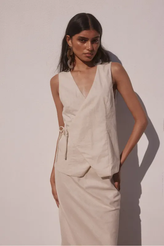 ASCEND VEST - SAND sold by Runaway The Label