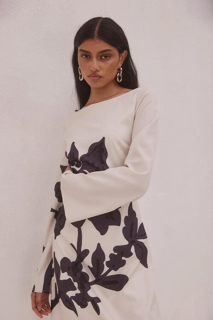 CAMINO MAXI DRESS - SAND/BLACK sold by Runaway The Label product image thumbnail 2