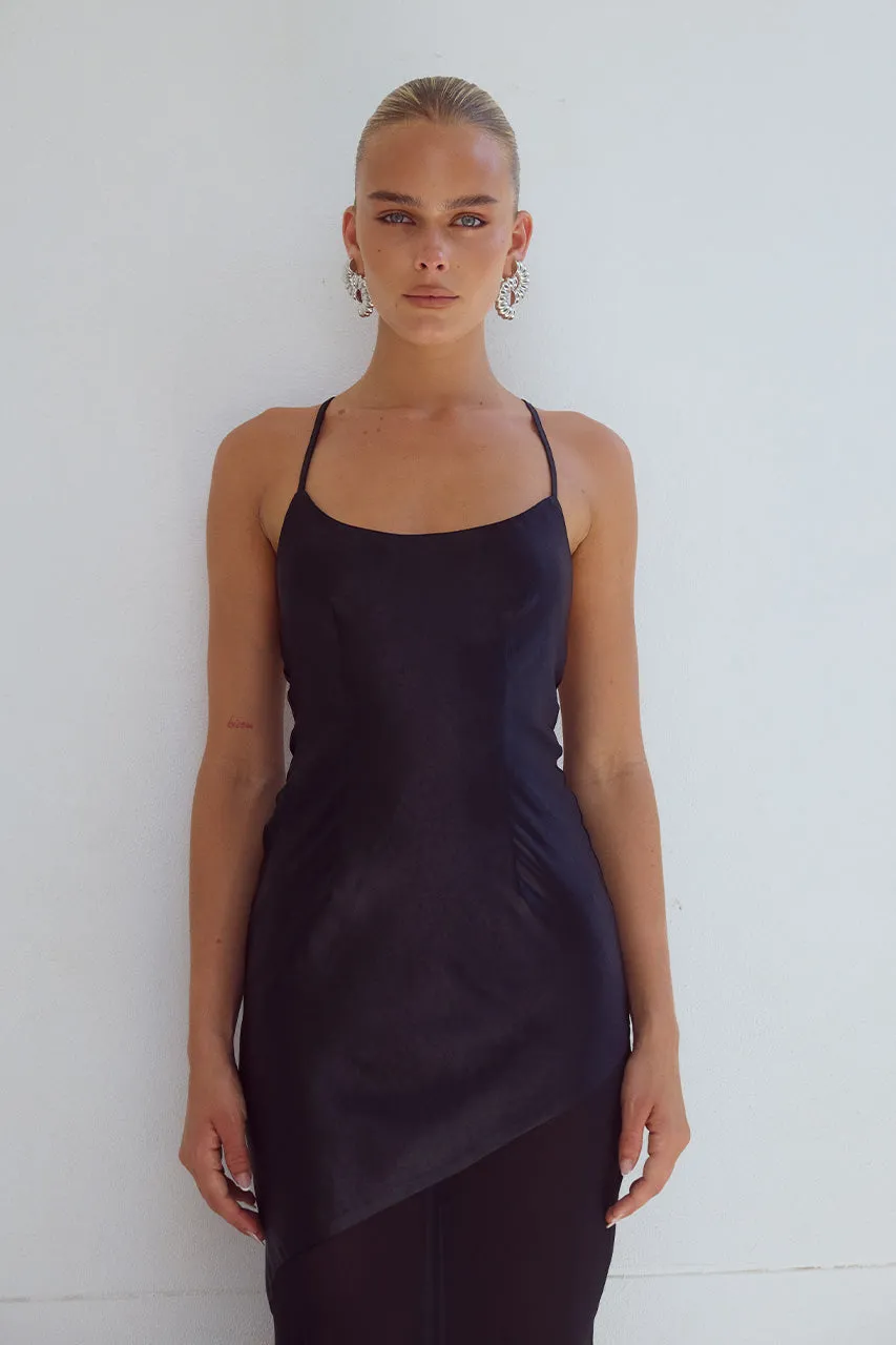 SAMANI MAXI DRESS - BLACK sold by Runaway The Label product image thumbnail 4