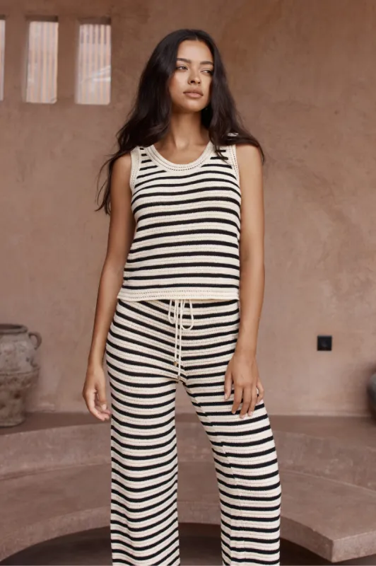 CHERIE TOP - SAND/BLACK sold by Runaway The Label