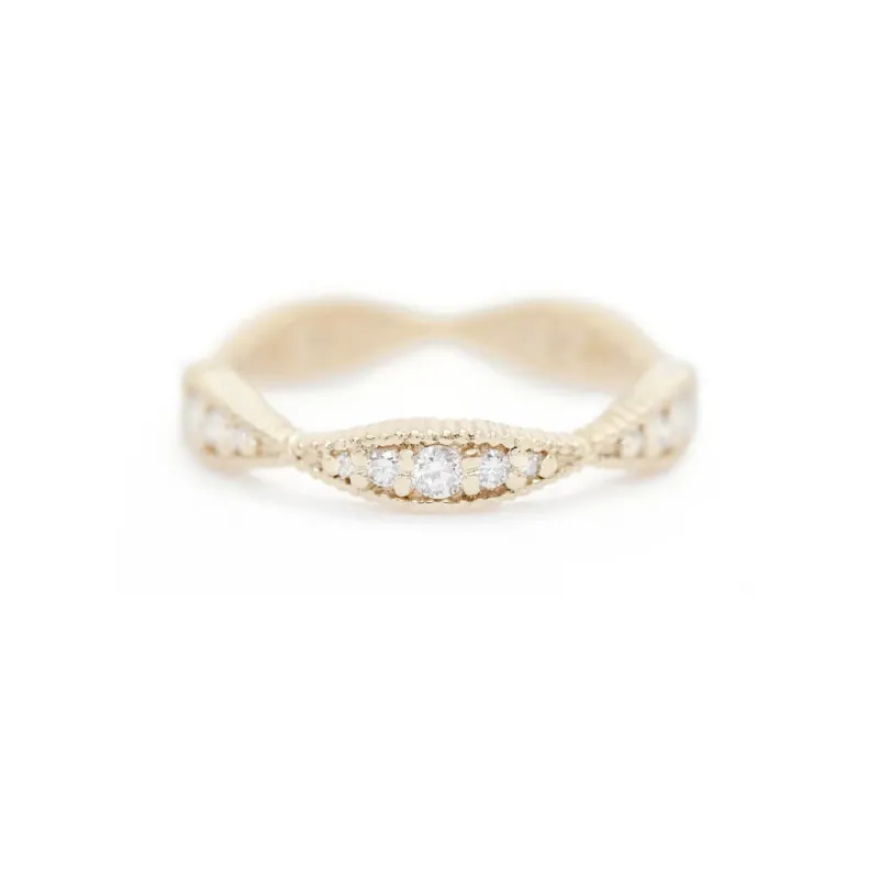 Ribbed Nestle Eternity Band - Yellow Gold made by Meghan Thorne Jewlery
