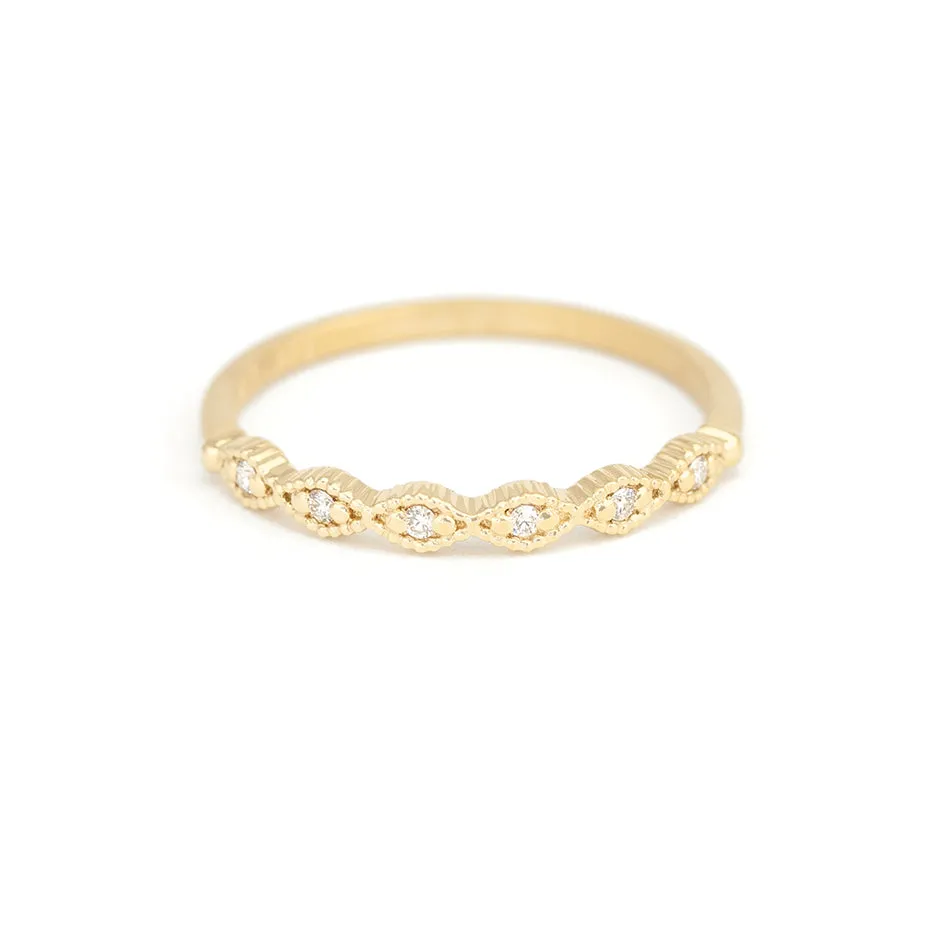 Ribbed Triangle Thin Topper - Yellow Gold sold by Meghan Thorne Jewlery