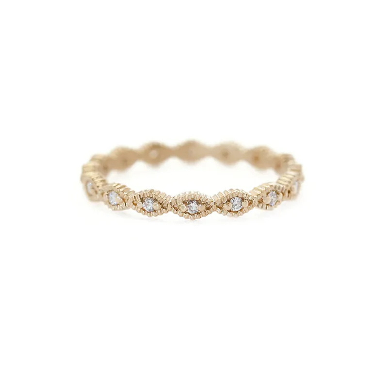 Ribbed Triangle Thin Eternity Band - Yellow Gold made by Meghan Thorne Jewlery