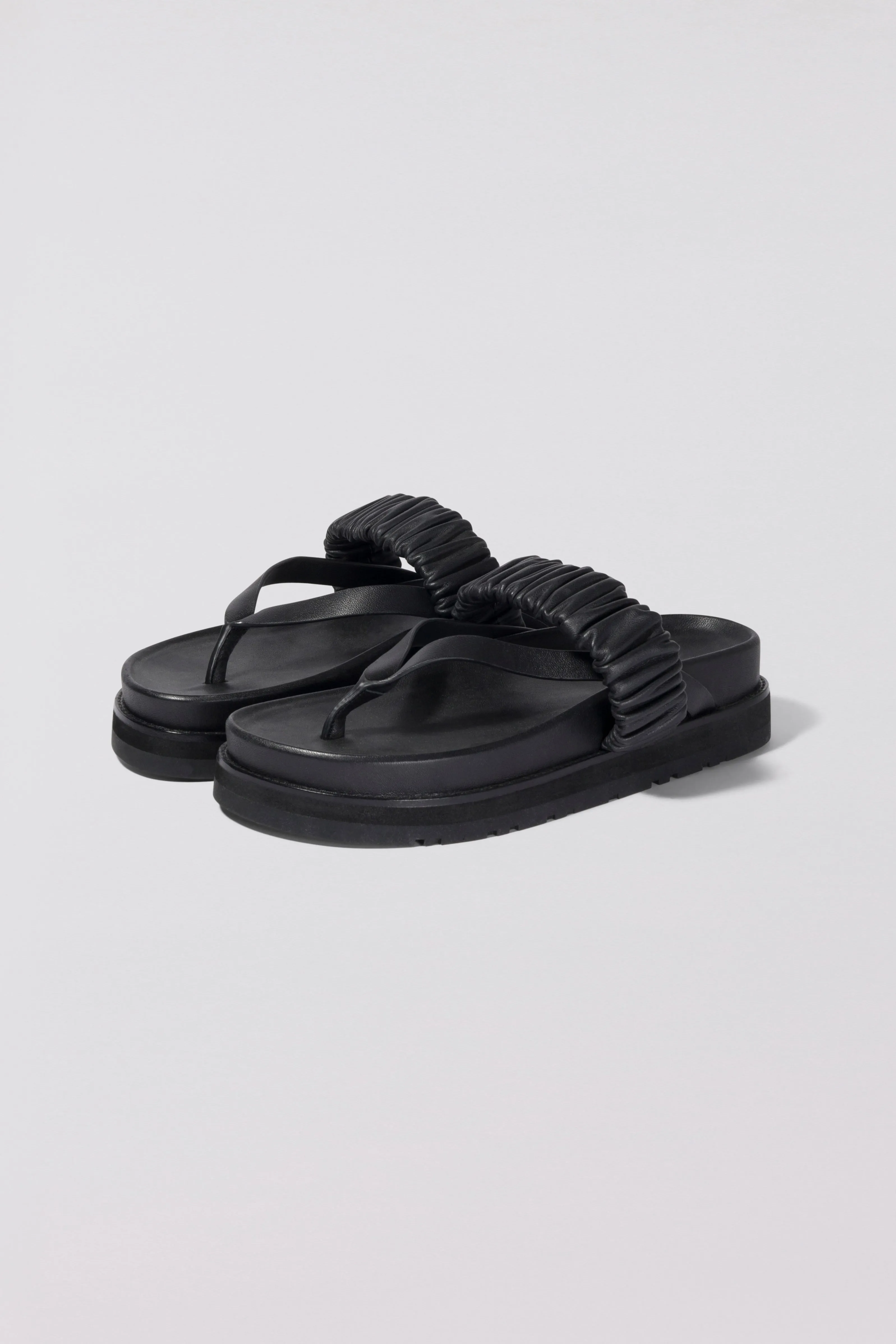 Ari Slide sold by Simkhai product image thumbnail 5