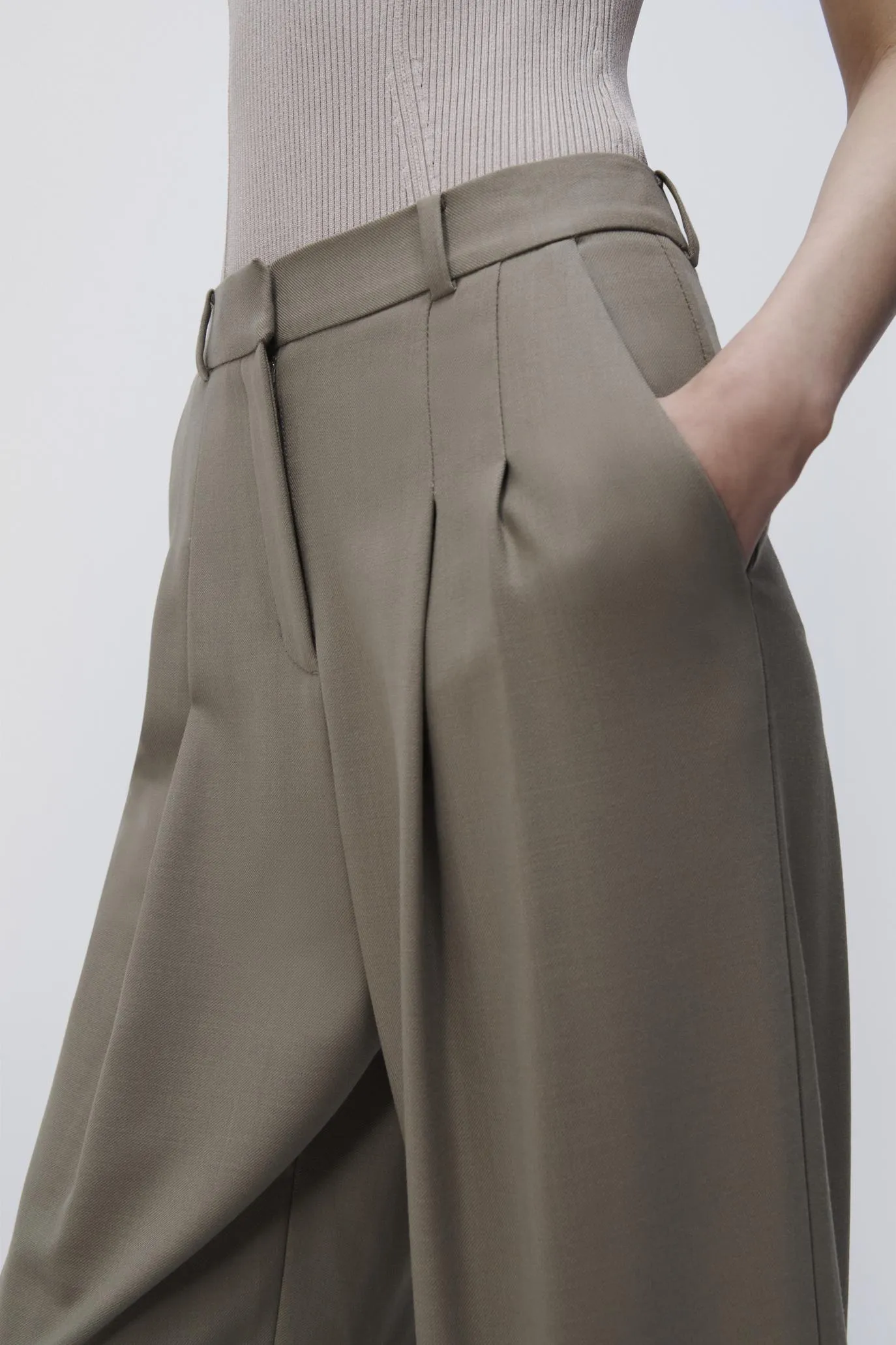 Felice Pleated Pant sold by Simkhai product image thumbnail 3